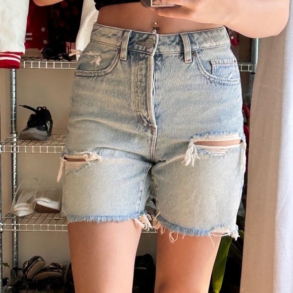 Garage Jean Shorts - Picture 5 of 5